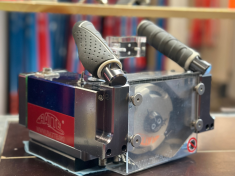 Ratte side edger for skis and snowboards